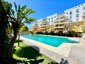 GATU PREMIUM Villa Poniente, junto la playa de Valdelagrana Sólo familias o grupos mayores de 25 años